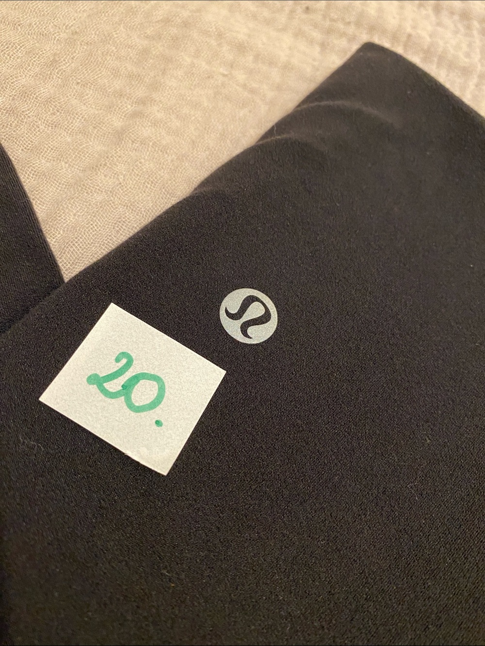 lululemon athletica Black High-Rise Bike Shorts. Size 8 - Picture 7 of 7